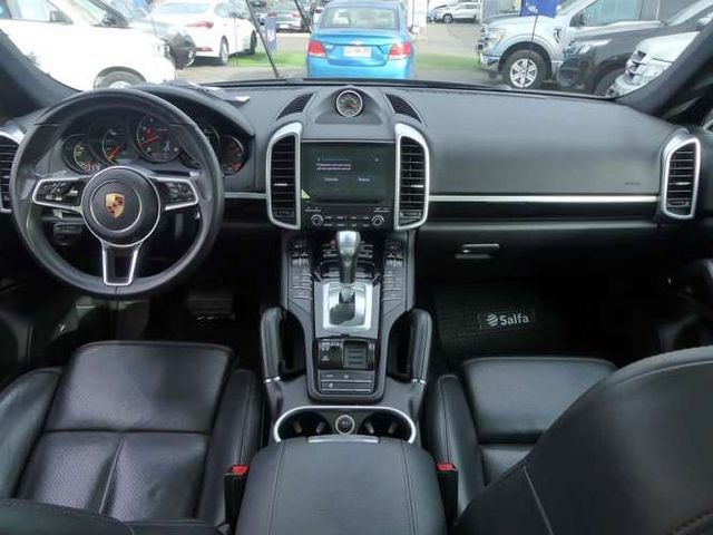 PORSCHE CAYENNE 2017