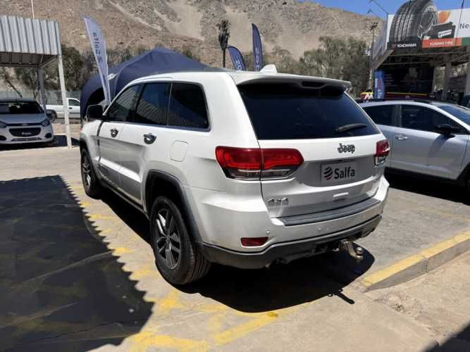 JEEP CHEROKEE 2018