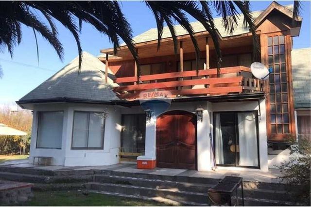 Casa en parcela con cesión de derecho