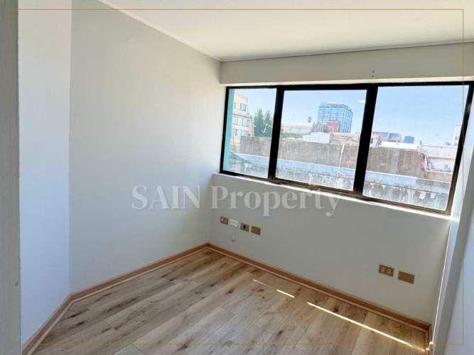 Gran Oficina en Concepción Centro (83822)