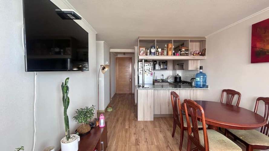 Se Vende Departamento 2 Dormitorios, 2 Baños valor 4.200Uf Edificio Galileo