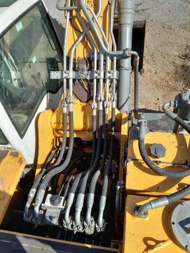 Excavadora Liebherr 934 - 2016