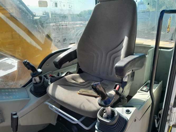 Excavadora Liebherr 934 - 2016