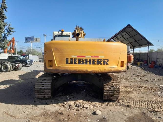 Excavadora Liebherr 934 - 2016