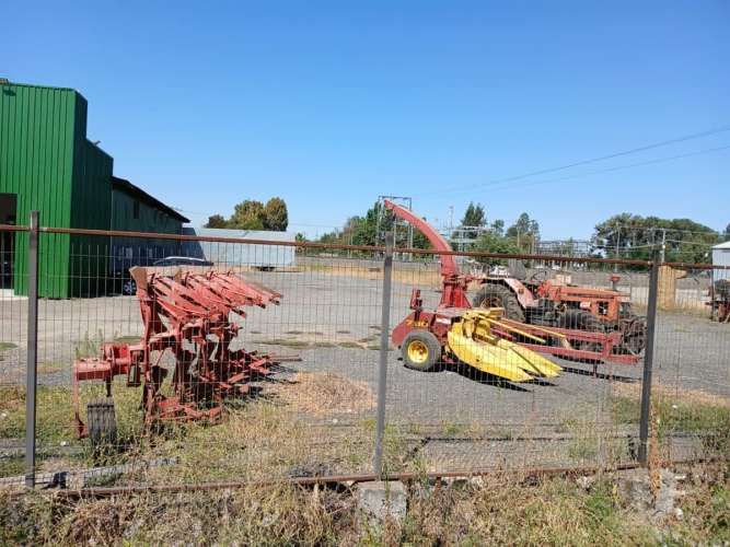 INDUSTRIAL TERMINAL PASEO PORTAL LINARES