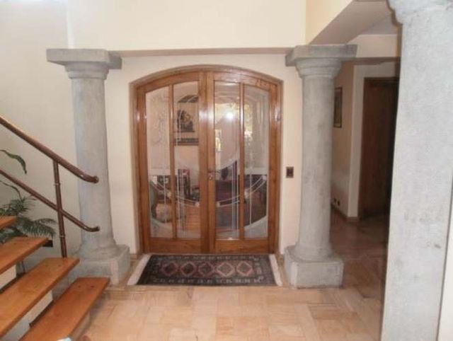 CASA MONSEÑOR CARLOS CASANUEVA CON EL COMENDADOR 5D + 6B