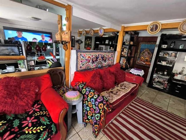 CASA CLAUDIO ARRAU CON AV MEXICO