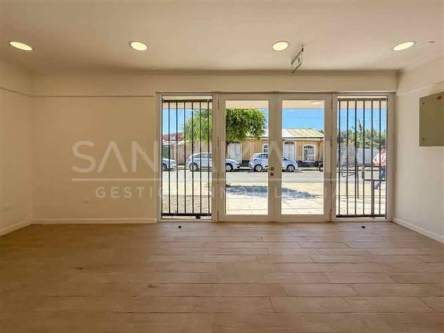 LOCAL COMERCIAL Calle Heras, Penco