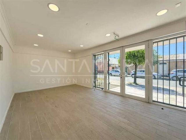 LOCAL COMERCIAL Calle Heras, Penco