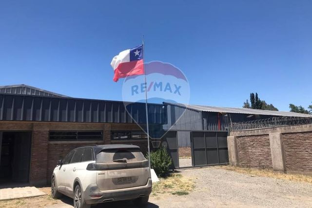 Gran galpón con oficinas de lujol!!