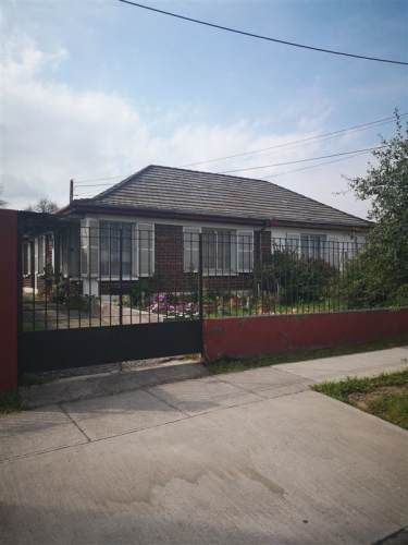 CASA Manquehue , Juan Esteban Montero