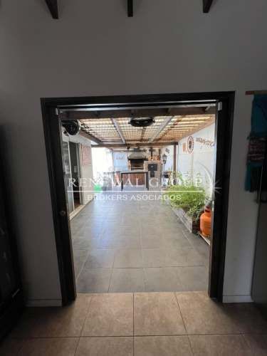 Remodelada casa 3 D 1 B (83013)