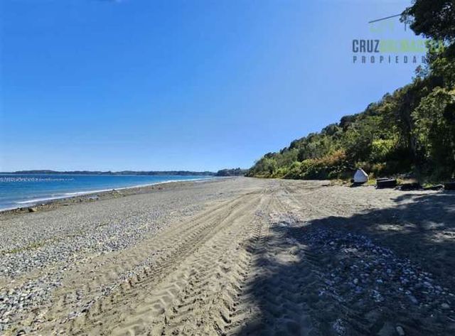 PARCELA 60 metros de frente a orilla del mar