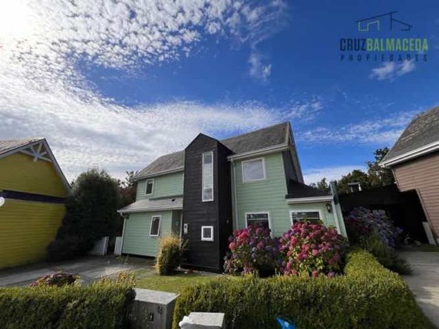 CASA Condominio Dos Esteros