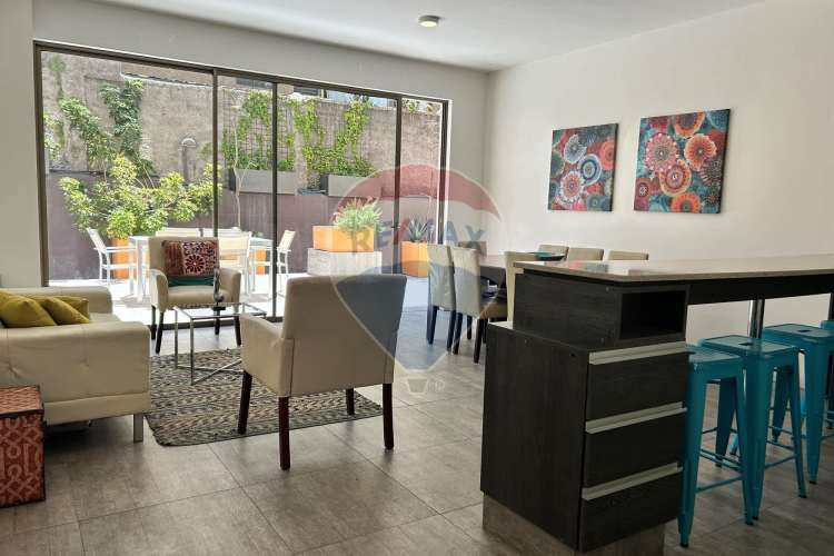 1 o 2 dormitorios, depto remodelado