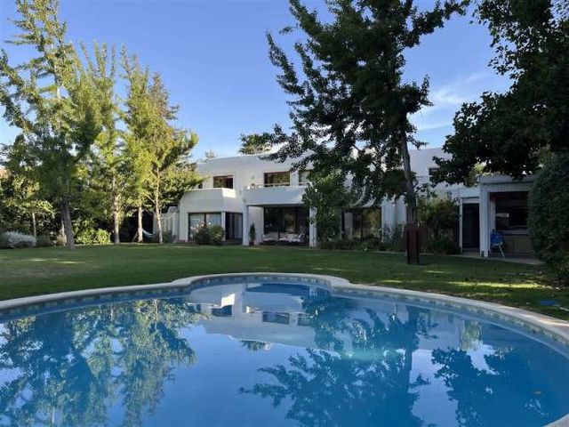 CASA Las Brisas Chicureo