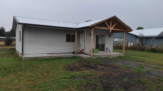 Arriendo de casa Camino a Lican Ray 3 Dormitorios, 2 Baños