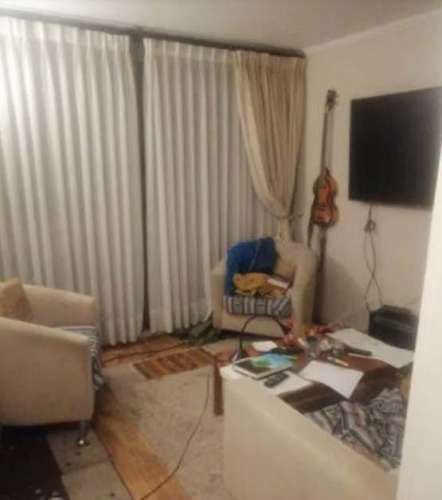 Arriendo Pieza de Departamento cercano al metro Santa Lucía