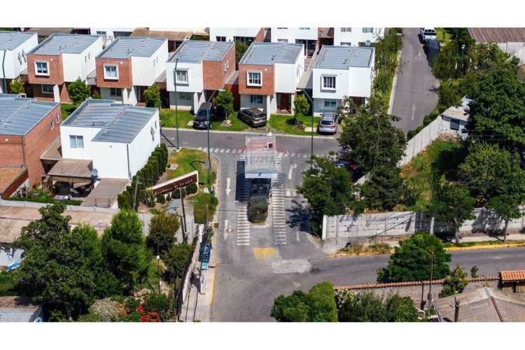 Hermosa casa en venta isla de maipo