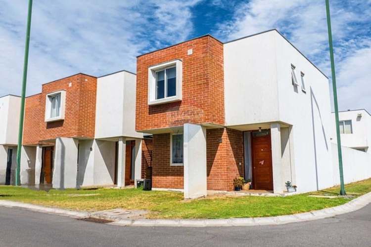 Hermosa casa en venta isla de maipo