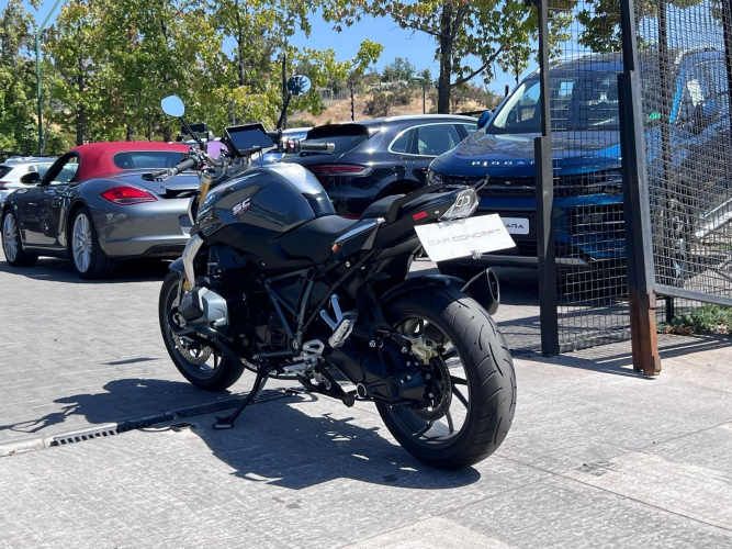 BMW R 1250 R EQUIPO EXTRA 2023