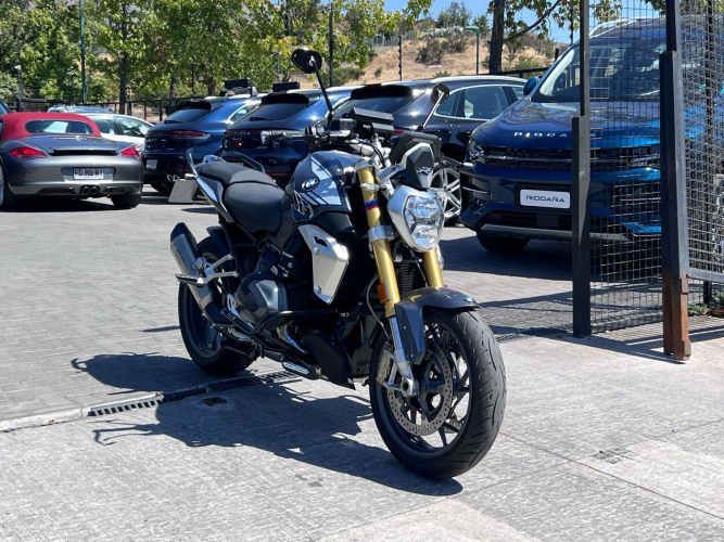 BMW R 1250 R EQUIPO EXTRA 2023