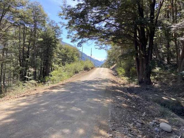 SITIO 1 km antes de Puerto Bertrand