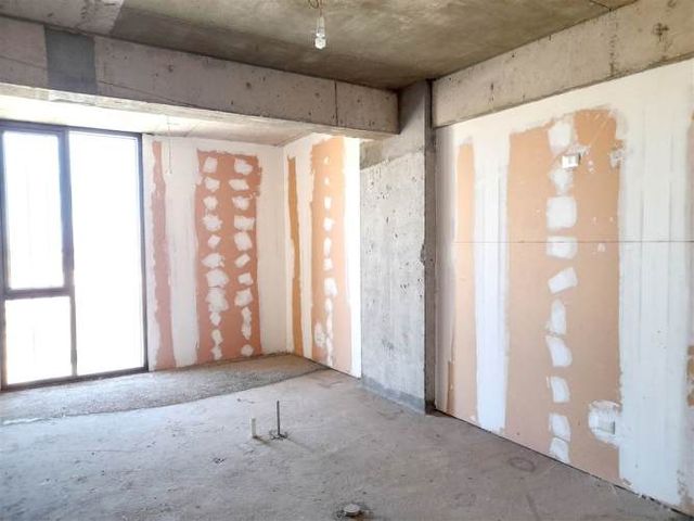 OFICINA Sector Tuqui, Avenida Peñafiel, Piso 5