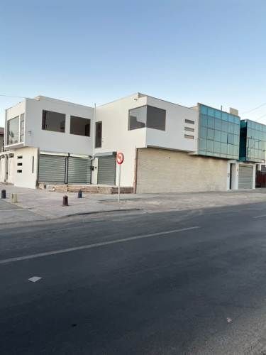 LOCAL COMERCIAL Avenda Granaderos