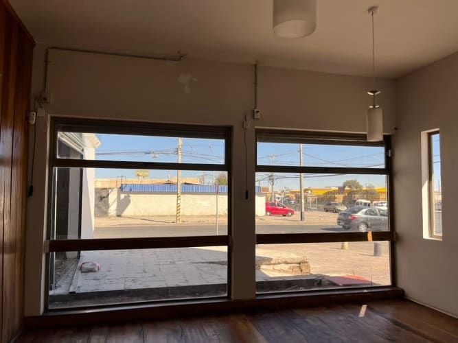 LOCAL COMERCIAL Avenda Granaderos