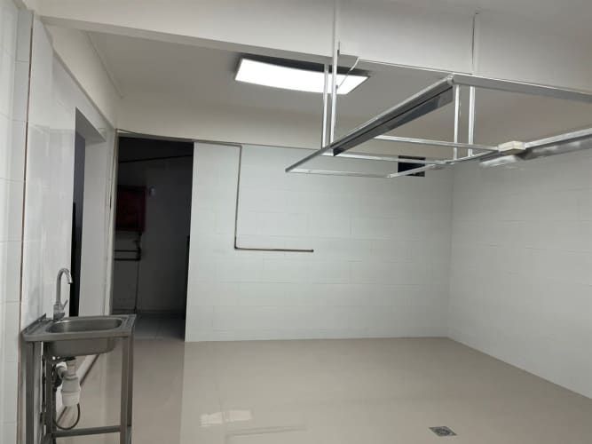 LOCAL COMERCIAL Avenda Granaderos