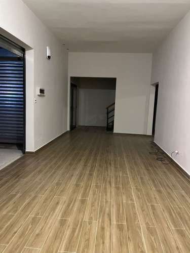 LOCAL COMERCIAL Avenda Granaderos