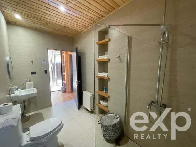 LOCAL COMERCIAL PUNTA DE LOBOS