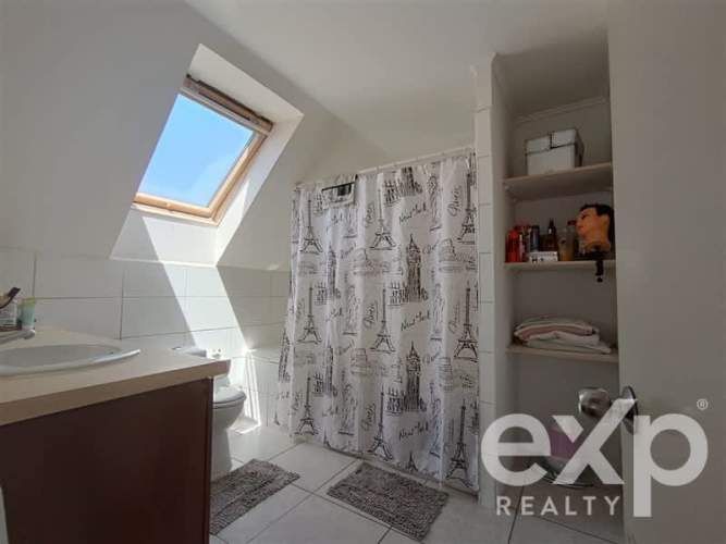 CASA Avenida Central /Santa Ines