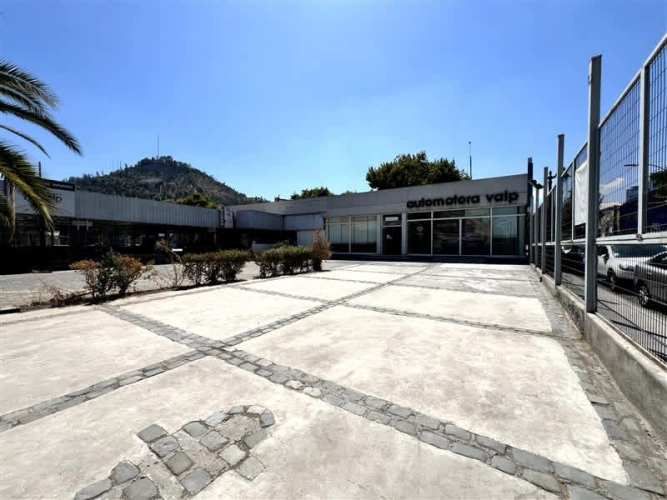 LOCAL COMERCIAL Dardignac con Bombero Nuñez