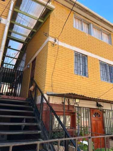 VENDO DEPARTAMENTO MIRAFLORES ALTO