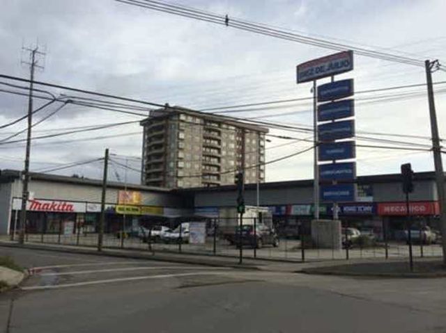 LOCAL COMERCIAL Pedro de Valdivia con trizano