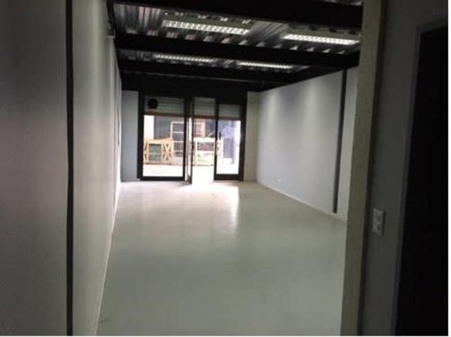 LOCAL COMERCIAL Pedro de Valdivia con trizano