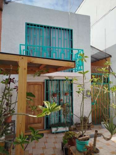 En Villa Gabriela Mistral, Vendo Casa, Regularizada, 3Dormitorios 2Baños.