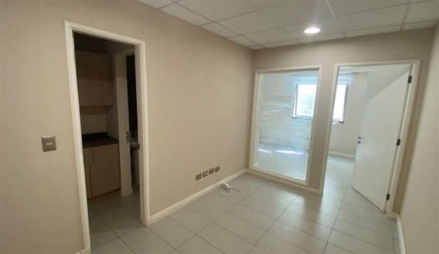 OFICINA Edificio Plaza Oriente