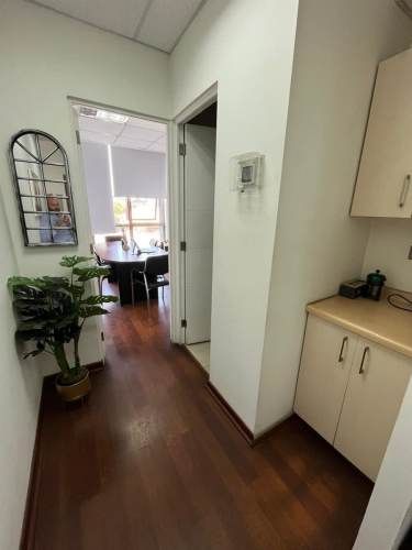 OFICINA Vicuña Mackenna Poniente/ Vespucio Sur