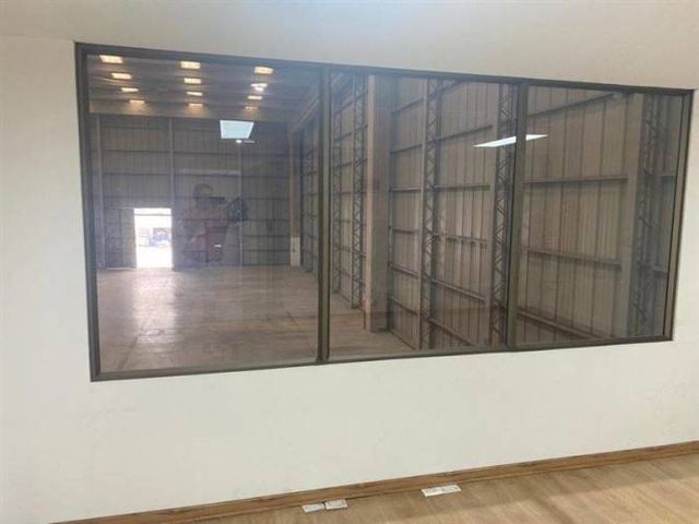 ARRIENDO GALPÓN CON OFICINA _LOS BOLDOS #117