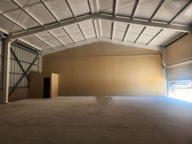 LOCAL COMERCIAL 1 SUR