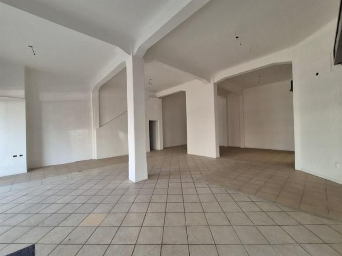 LOCAL COMERCIAL 1 ote 1059. Lc 1