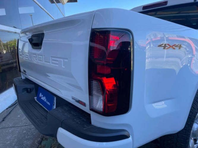 CHEVROLET COLORADO 2024