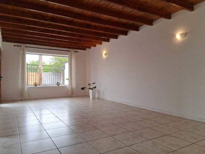 VENDO EXCELENTES CASAS MISMO TERRENO (86312)