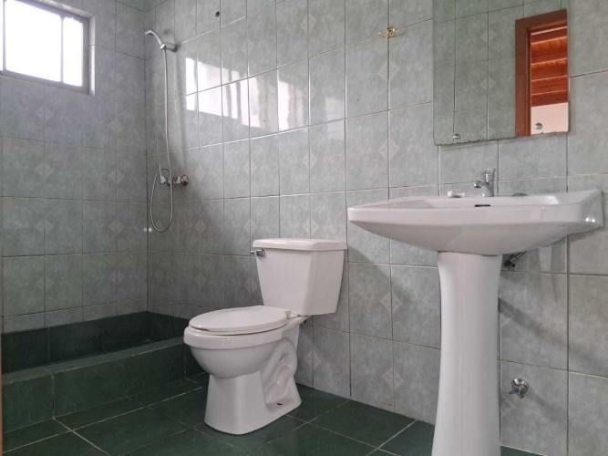 VENDO EXCELENTES CASAS MISMO TERRENO (86312)