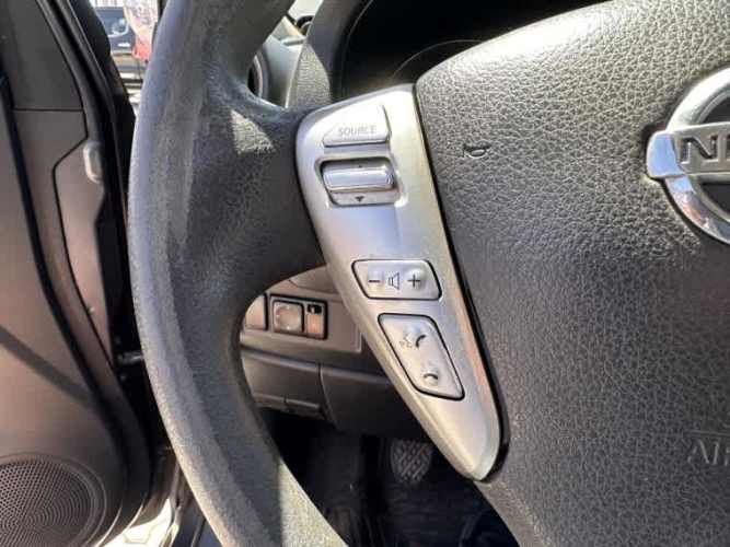 Nissan Versa 1.6 V-drive 2018