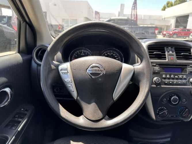 Nissan Versa 1.6 V-drive 2018