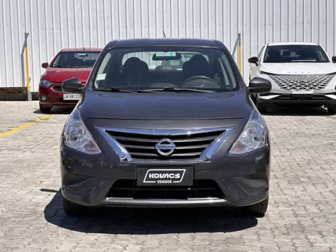Nissan Versa 1.6 V-drive 2018